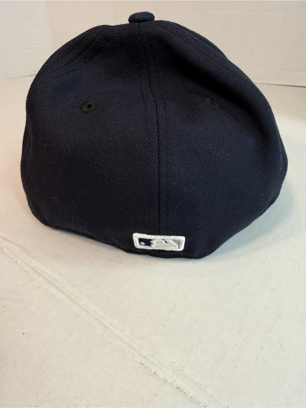 New York Yankee White Logo